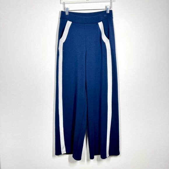 Spanx Women’s Size Large Tall AirEssentials Navy Blue Striped White Pants - Picture 15 of 16